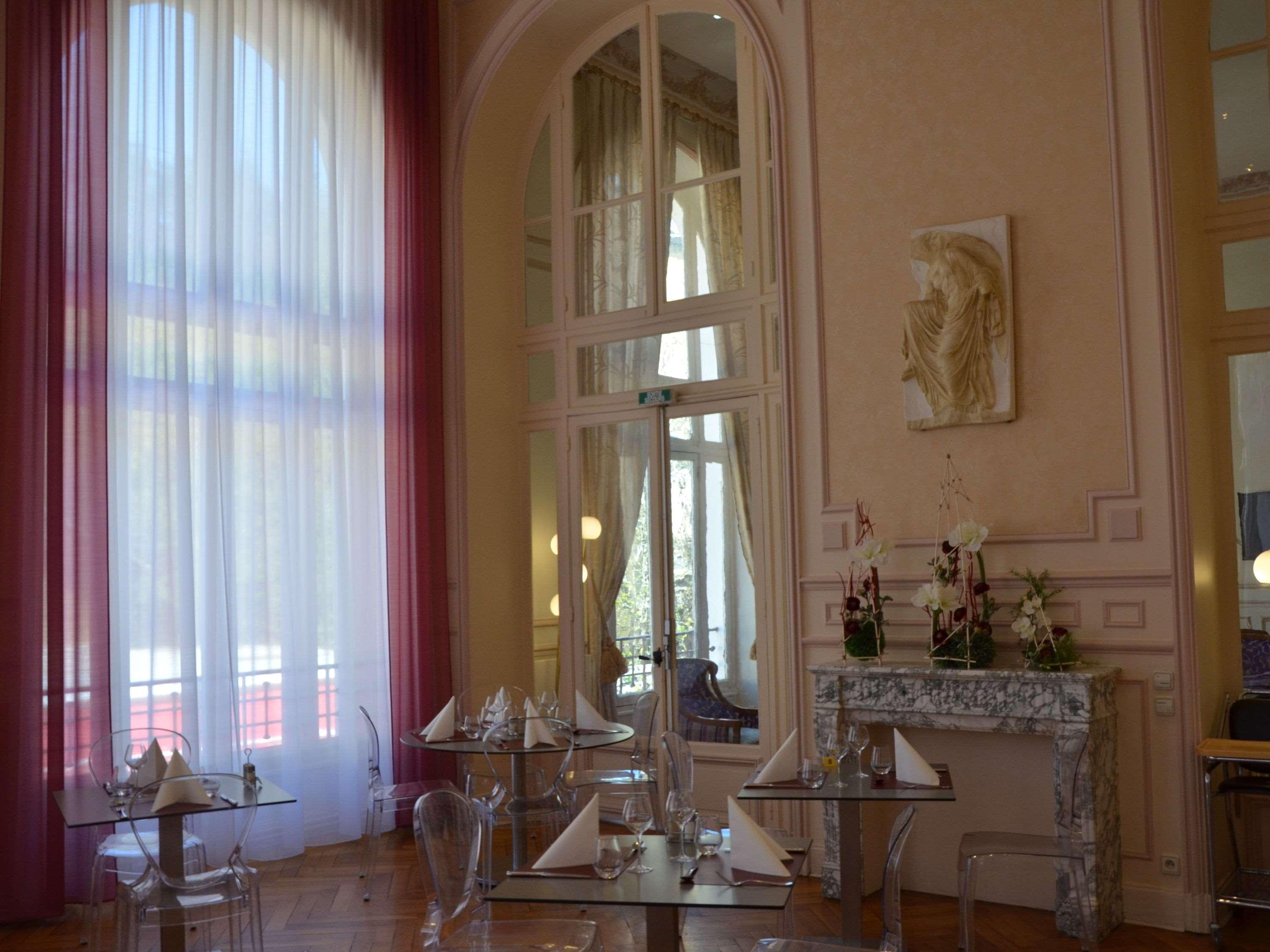 Hotel Mercure Saint-Nectaire Spa & Bien-Etre Zewnętrze zdjęcie