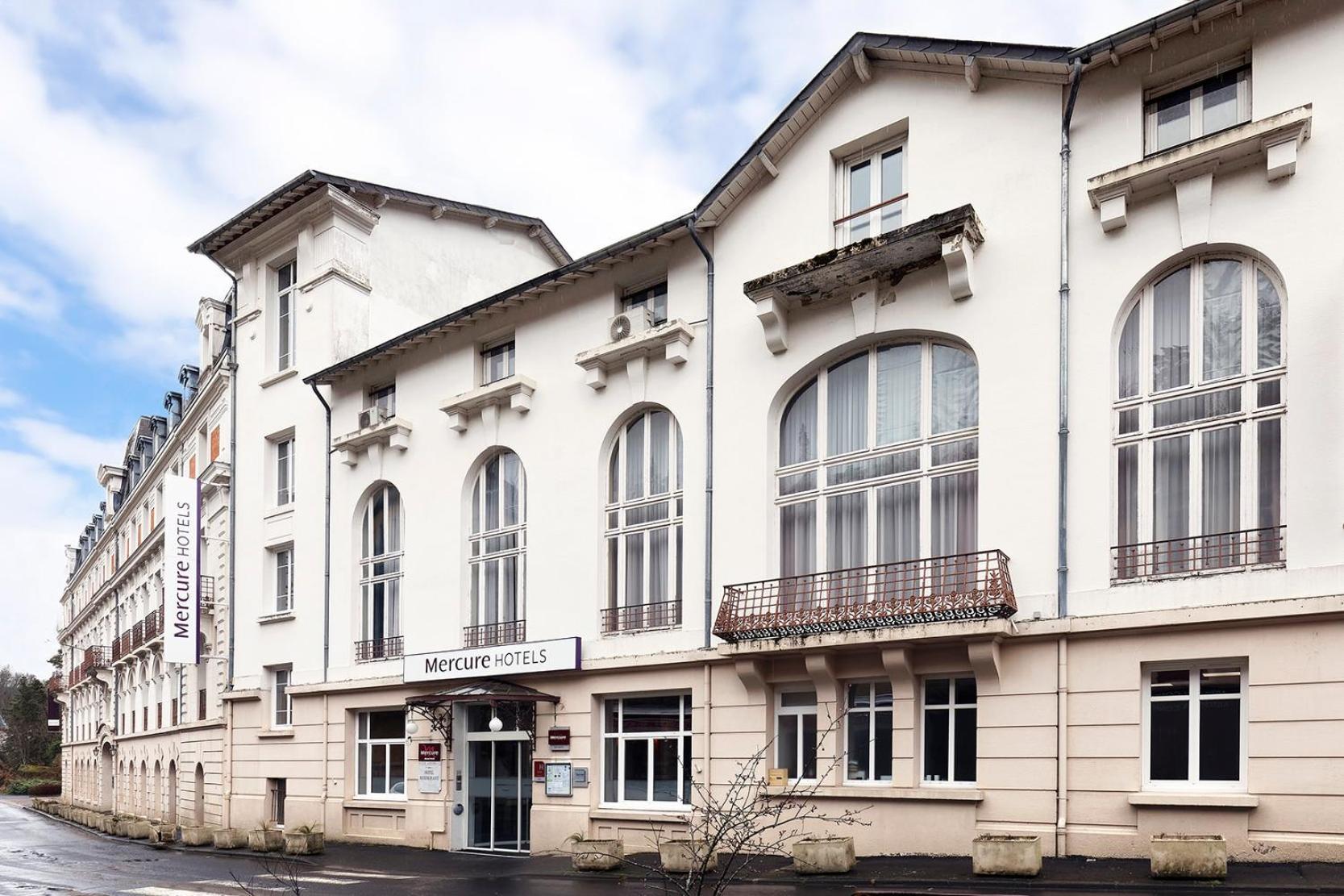 Hotel Mercure Saint-Nectaire Spa & Bien-Etre Zewnętrze zdjęcie