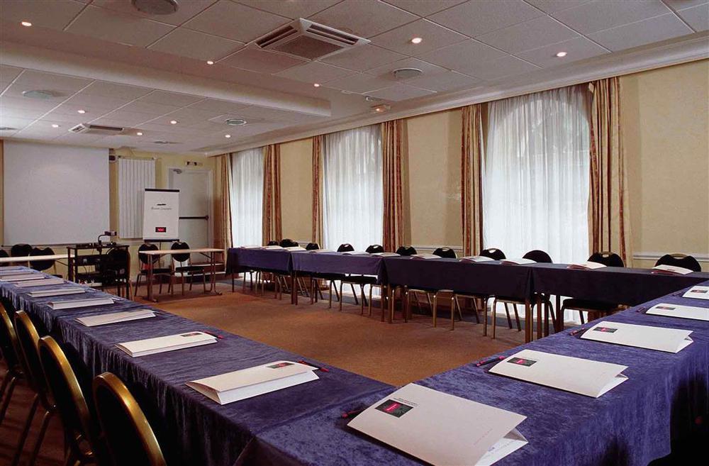 Hotel Mercure Saint-Nectaire Spa & Bien-Etre Udogodnienia zdjęcie